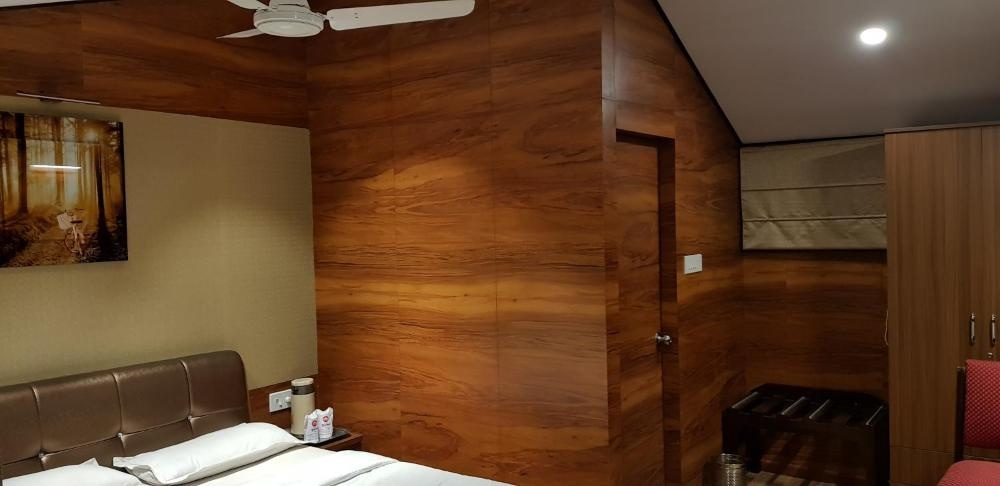 Room image 2