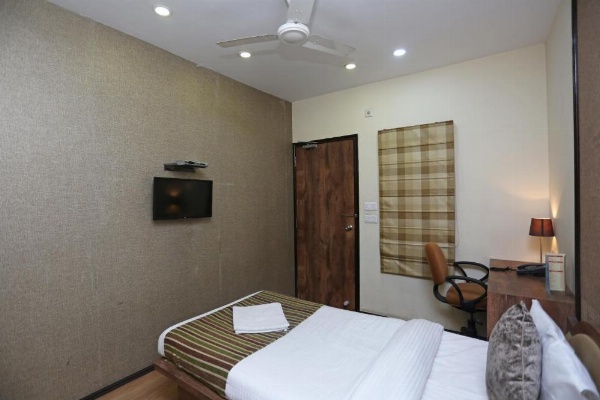 Hotel Rushabh Home image 30